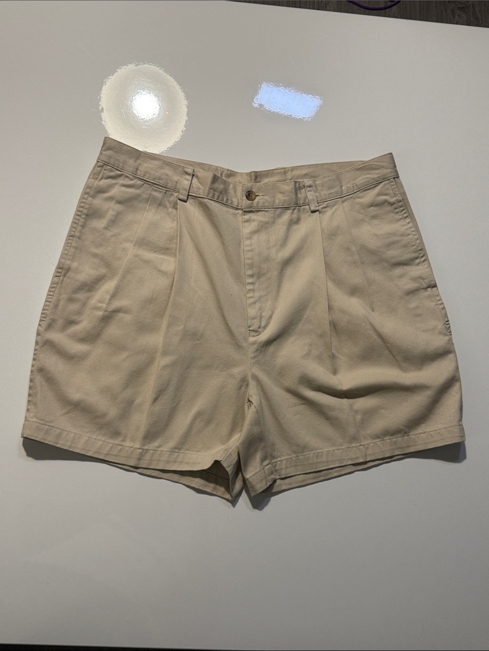 Nautica Men's Rigger Classic Fit Chino Shorts Size 36 Pleated Khaki Beige